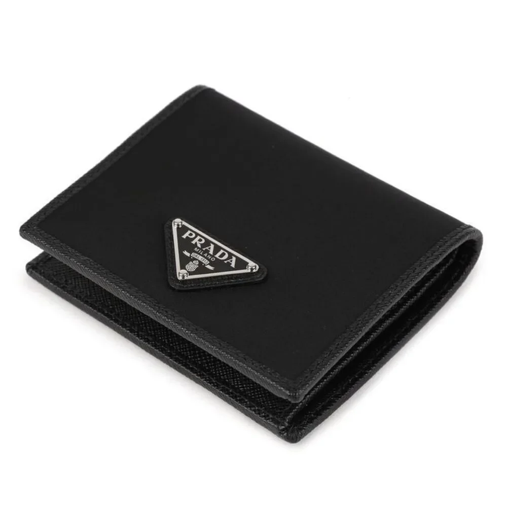 Re Nylon Wallet